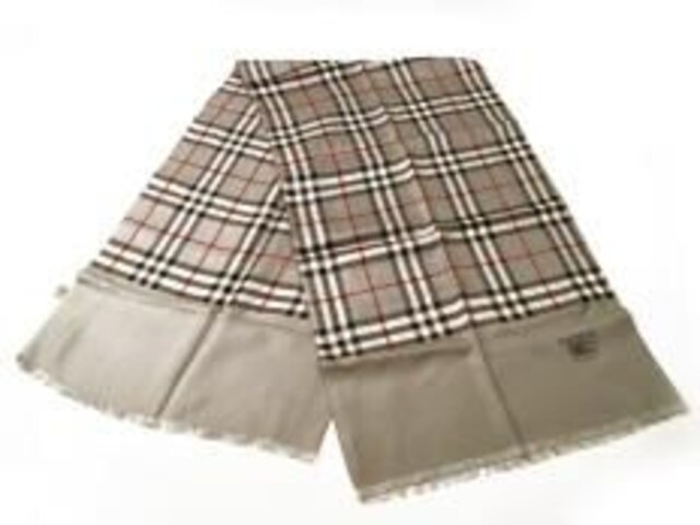 {BURBERRY o[o[`FbNMdȃVN}t[   uh 