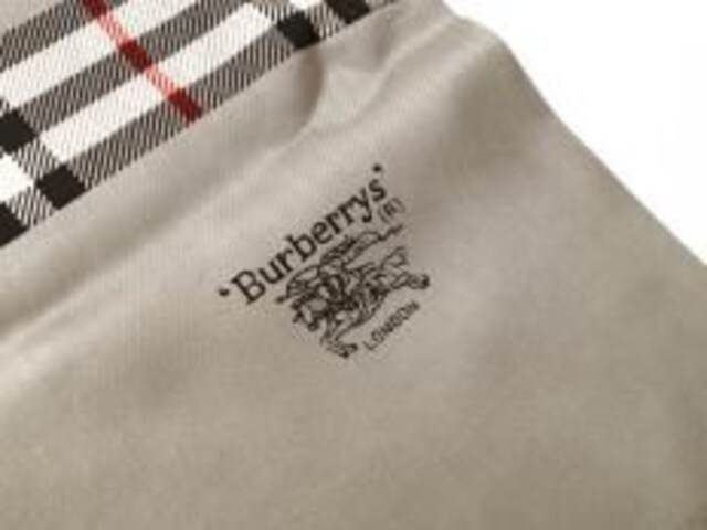 {BURBERRY o[o[`FbNMdȃVN}t[  uh 