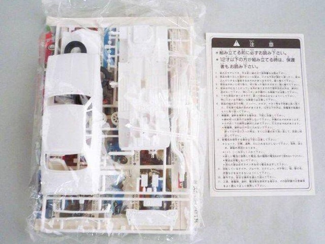 ACI[i[YNuvf1/32jbTXJCC2000GT  zr[ 