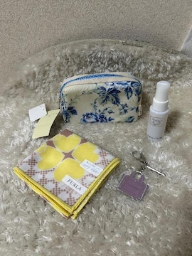 Vi^OtLAURA ASHLEYRX|[`& JILL STUARTtbV~Xg&ANZ& FURLAnJ`