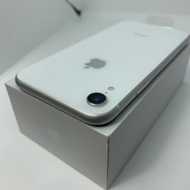 gp@iPhone XR 128 GB SIMt[@zCg@{  Ɠd/AV 