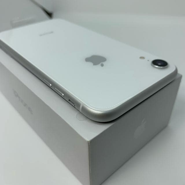 gp@iPhone XR 128 GB SIMt[@zCg@{  Ɠd/AV 