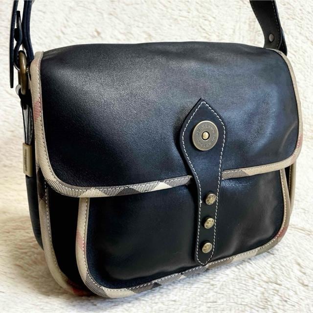 ɔi  BURBERRY JobO V_[obO mo`FbN  uh 
