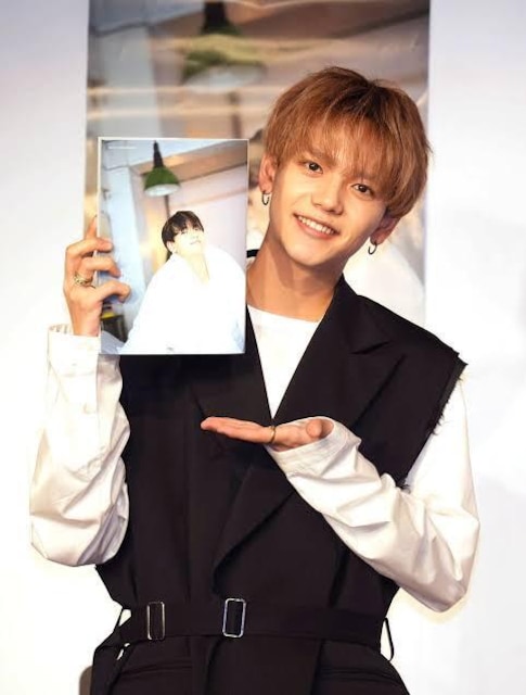yzFANTASTICSDIʐ^tHg10Zbg A  ^gObY 