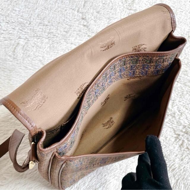 i  BURBERRY S mO JobO V_[obO  uh 