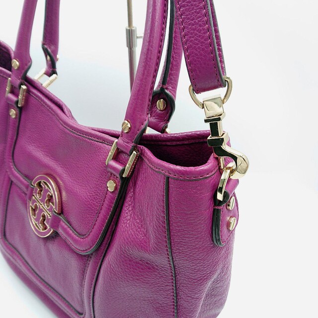 Tory Burch g[o[` V_[obN  uh 