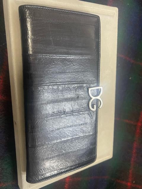 󏭌i@DOLCE&GABBANA hKo@V z EHbg z D K ubNn U[@D &G  uh 
