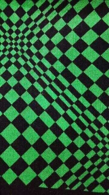 Vio_i􉽊wblack/green   t@bV 