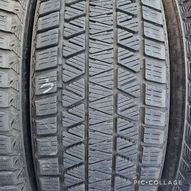 oa X^bhX ^C 17C`uaXg BLIZZAK DM-V3 225/65R17 102Q^Ĉ4{Zcg  /oCN