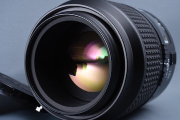 Nikon AF MICRO NIKKOR 105mm f2.8 Pœ_ jR