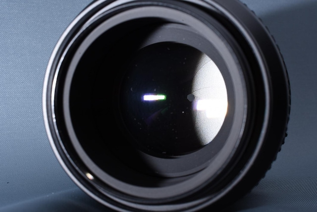 Nikon AF MICRO NIKKOR 105mm f2.8 Pœ_ jR  Ɠd/AV 