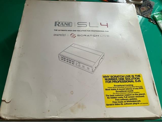 i@Serato Scratch Live Rane SL4  zr[ 