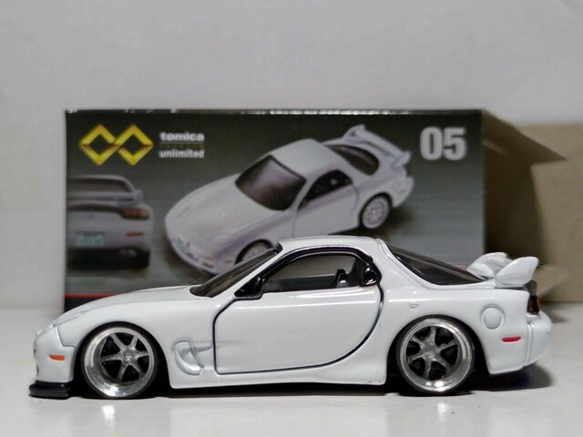 yg~Jv~A unlimitedz}c_ RX-7