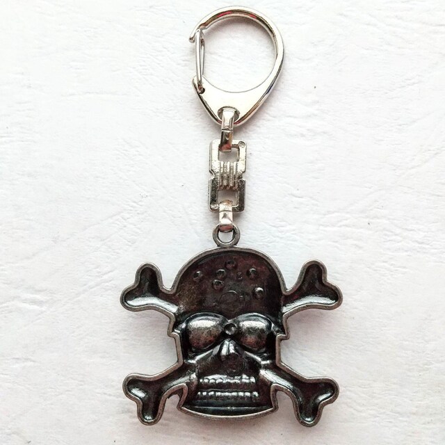 KeyHolder@L[z_[@hN@[@XJ@C@C  jt@bV 