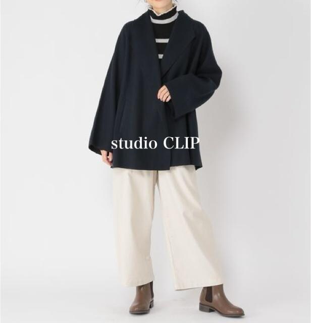Vi@studio CLIP e[[hWPbg