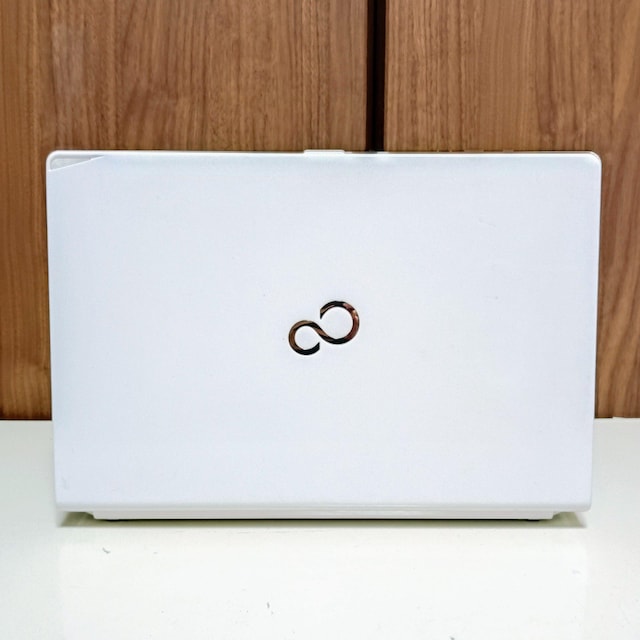 FUJITSU LIFEBOOK Corei5 12GB SSD512GB WebJ Windows11 DVD  PC{/Ӌ@ 