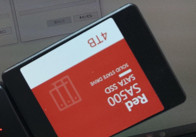 킯艿iISSD4TBI2.5SATA^P/SSD1TBSSD2TB   PC{/Ӌ@ 