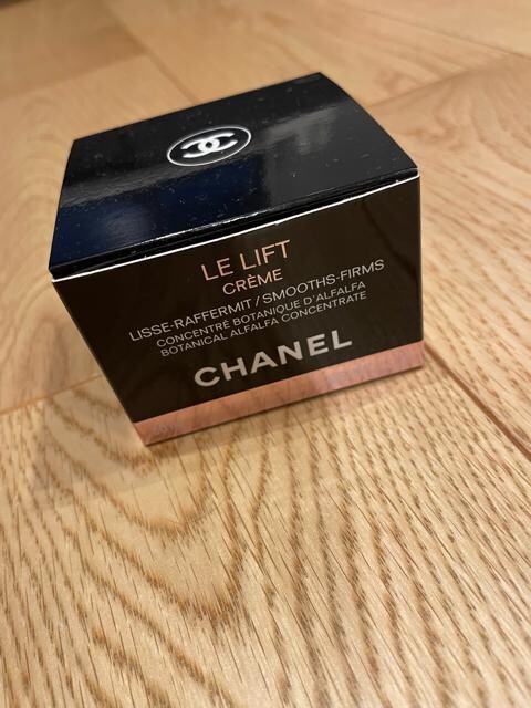 CHANEL LE LIFT CREME 50ml ê݁@t   uh 