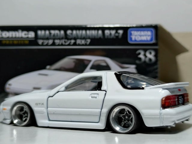 yg~Jv~Az}c_ Toi RX-7
