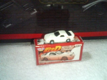 ڽ  D  Ł@RX-7 FC3S @@  S1/150