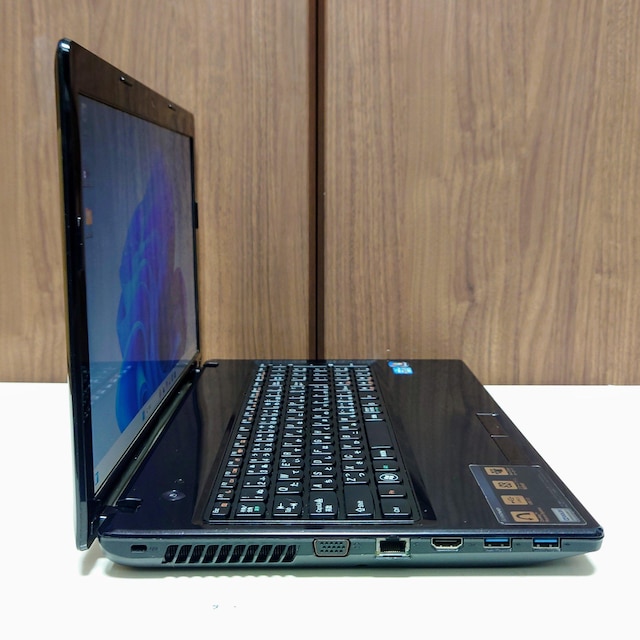 Lenovo G580 Corei7 16GB SSD512GB DVD WebJ  Windows11 m[gp\R  PC{/Ӌ@ 