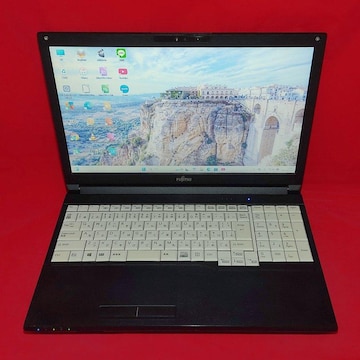 ýz\m[gPC | Win11/Core i58/SSD256G/16G | F