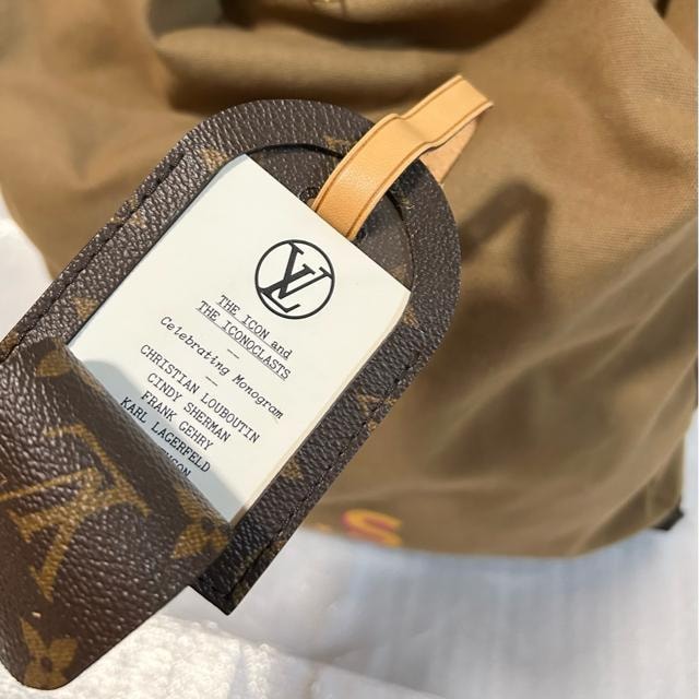 i LOUIS VUITTON C Bg ۑ LoX U[ uE VfBV[}  uh 
