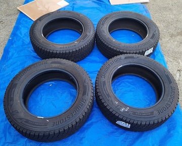 oa X^bhX ^C 17C`uaXg BLIZZAK DM-V3 225/65R17 ^Ĉ4{Zbg
