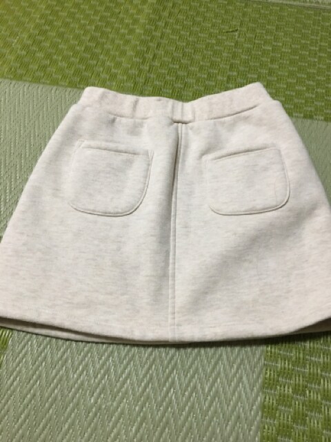 UNIQLO jN@̎q@H~XJ[g