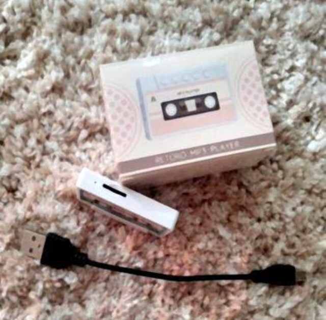 Viag MP3 v[[ TFJ[h MicroUSB[d JZbgfUC yĐu[  Ɠd/AV 