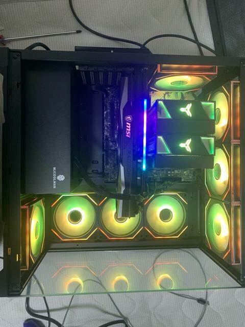 Radeon RX 6800 GAMING X TRIO 16G OtBbN{[h
