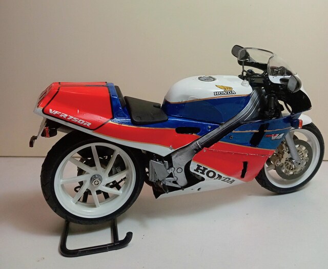 ^~oCNvf1/12hϊiz_VFR750  zr[ 