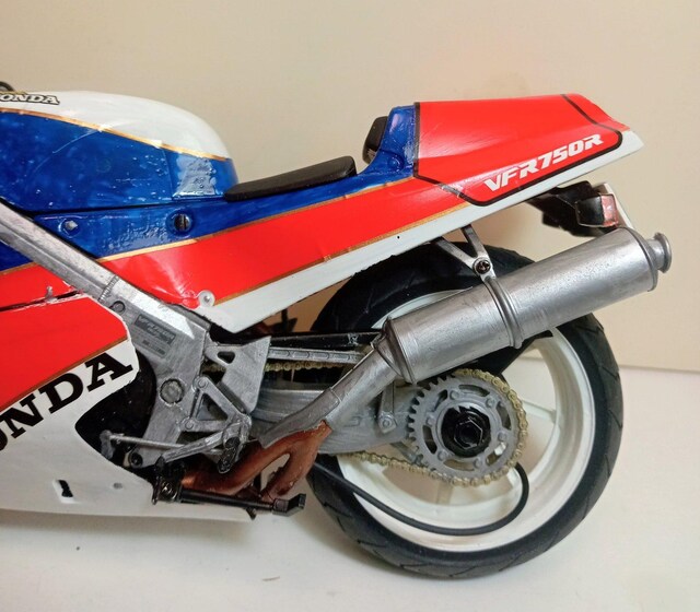^~oCNvf1/12hϊiz_VFR750  zr[ 