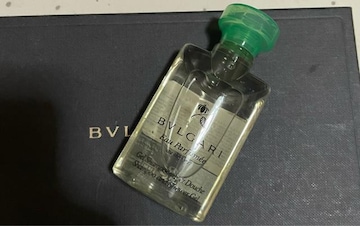 1X^ gpiBVLGARI {fB\[v