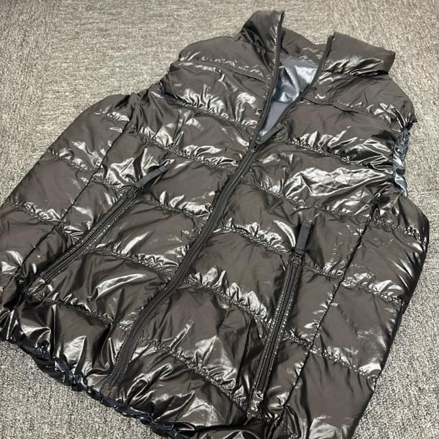  UNIQLO jN v~ACg_ExXg M  uh 