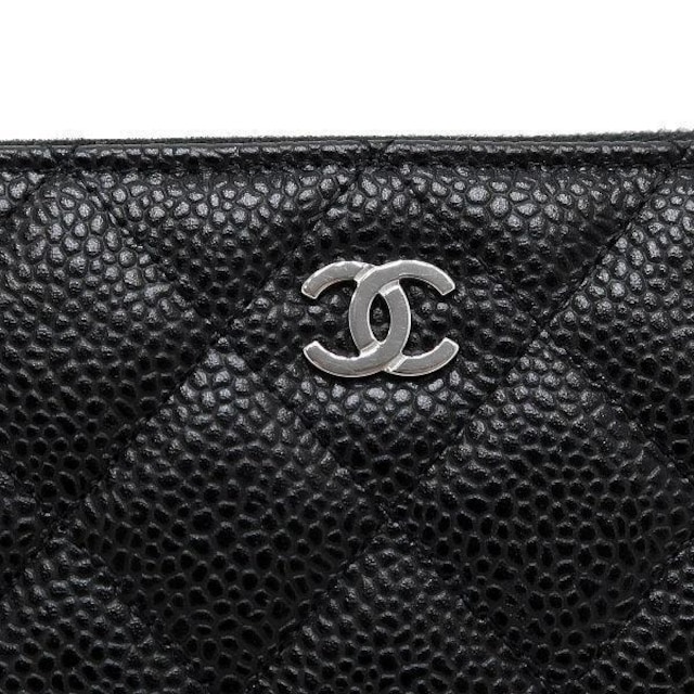  { i  CHANEL Vl z LrAXL }gbZ  ubN Vo[   lC AP0242