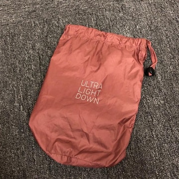  UNIQLO jN EgCg_E [܂̂