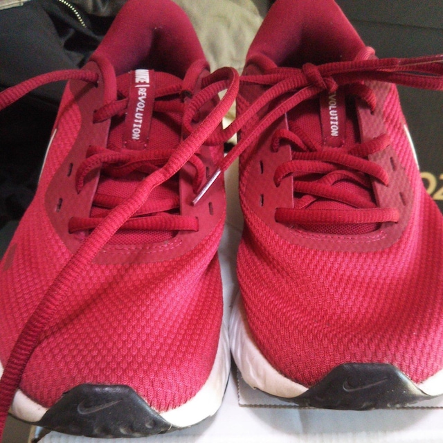 NIKE REVOLUTION US7 25p YXj[J[ bh  iCLXj[J[ jOXj[J[  jt@bV 
