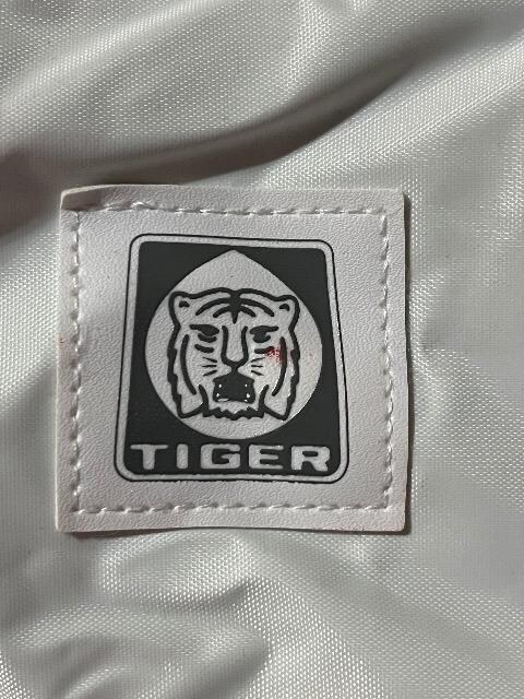 fGȂ̐lGt^^CK[@rL[P[Xɂ遚ۗ@\eʃobO