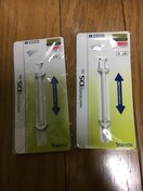 DS^b`y