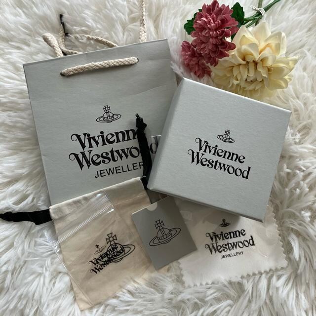Vivienne Westwood 2Ap[I[uuXbg@ sAi  uh 