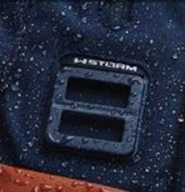 yVizUnder Armour A_[A[}[   lCr[   lp n[t^C obNpbN@[22&#8467;  jt@bV 