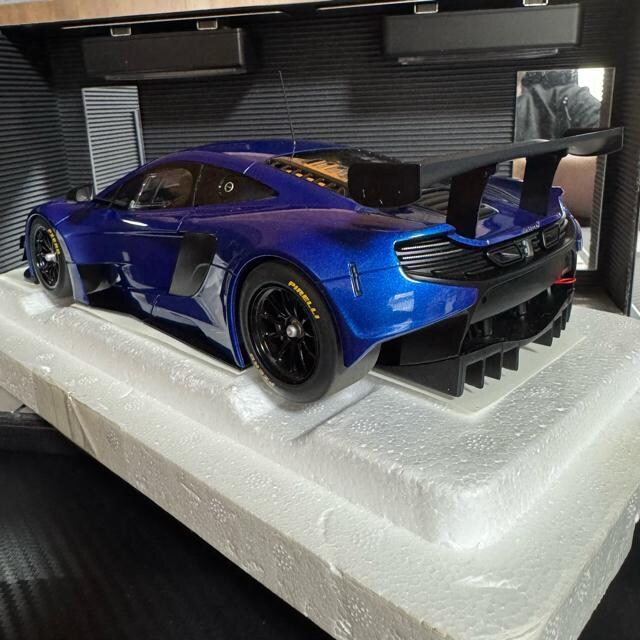 Wi I[gA[g 1/18 }N[ 650S GT3  zr[ 