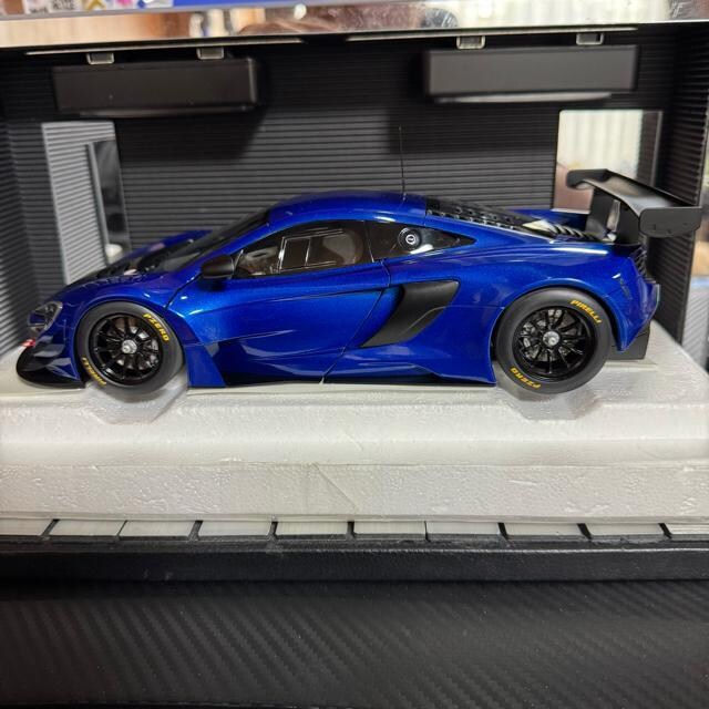 Wi I[gA[g 1/18 }N[ 650S GT3  zr[ 