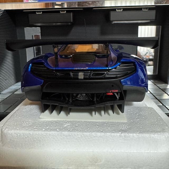 Wi I[gA[g 1/18 }N[ 650S GT3  zr[ 