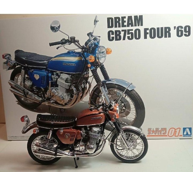 AIV}oCNvf1/12iHONDACB750FOUR  zr[ 