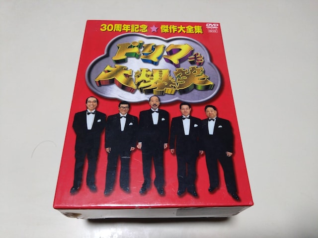 UEht^[Y DVD tBMAt  CD/DVD/rfI 