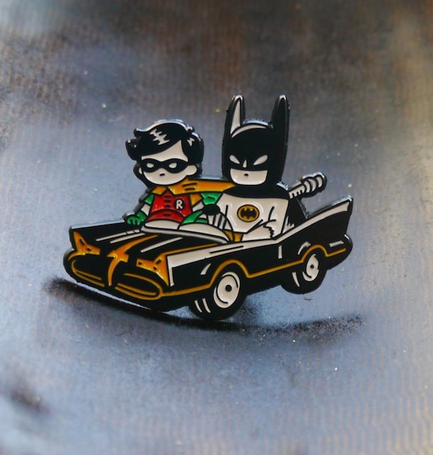 Vi obg}@r@Batman@su[`@sobW@sY  zr[ 