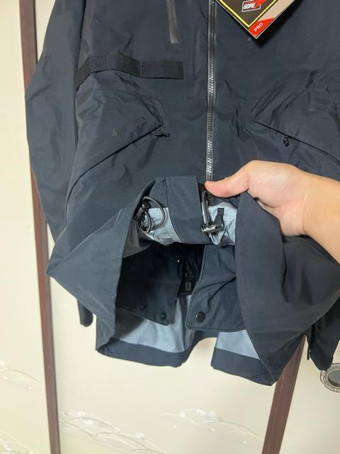 BOWLS GORE-TEX PRO SHELL JACKET  uh 