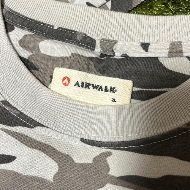 Vi:AIR WALKT2gQXL